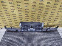 Решетка радиатора UEQ8KM Renault Laguna купить в магазине запчастей бу