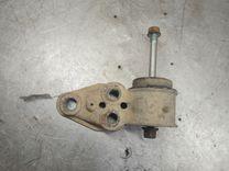 Кронштейн крепления балки подвески NGYPVX Volkswagen Passat