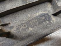 Пластик моторного отсека H9774A Volkswagen Passat купить с доставкой