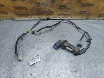 Проводка двери задней правой M16FCX Honda FR-V - Фото 1