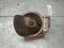 Подушка крепления КПП XUOISM Volvo V40 - Фото 1