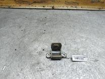 Петля крышки багажника 1UXCJ9 Renault Scenic купить с доставкой