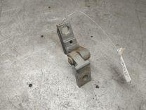 Петля двери передней правой 67H9KM Audi A4 - Фото 1