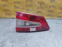 Фонарь крышки багажника правый B5LL65 Ford Galaxy