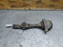 Подушка крепления КПП F6P2V1 Volkswagen Golf