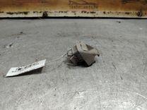 Крепление (крючок) солнцезащитного козырька OMD6QU Volvo S40 - Фото 2