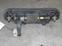 Ручка открывания багажника ER1G7P Mazda 323F - Фото 2