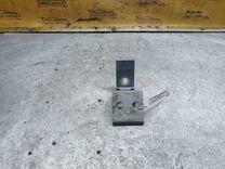 Петля двери передней правой 85707Z Peugeot 607 купить