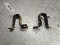 Крепление втулки стабилизатора D042IA Renault Scenic - Фото 1