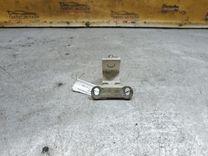 Петля крышки багажника 27BC41 Skoda Fabia купить