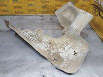 Тепловой экран глушителя 7M8Q4G Volkswagen Golf - Фото 1