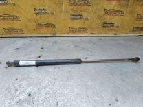 Амортизатор крышки багажника (3-5 двери) WLH8GY Toyota Avensis - Фото 1