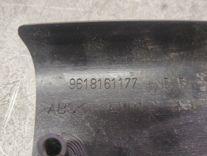 Накладка крыла (уголок зеркала) переднего правого SI1U7Q Peugeot 406 купить с доставкой