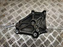 Кронштейн двигателя I2F54P Mitsubishi Carisma - Фото 2
