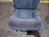 Сиденье заднее V9S4KL Renault Espace купить с доставкой