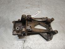 Кронштейн генератора 0WSHGZ Citroen C5 - Фото 1