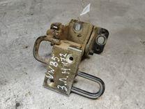 Петля двери задней левой 4N3IDL Volkswagen Passat купить