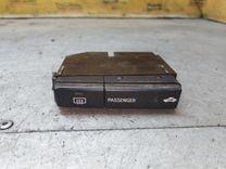 Кнопка (выключатель) UYZO80 Toyota Avensis - Фото 1