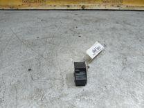 Кнопка стеклоподъемника заднего правого IIAAWX Volkswagen Passat купить с доставкой