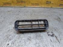 Решетка вентиляции кузова J8HYBL Nissan Micra