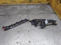 Кронштейн крепления бампера заднего 68UN8U Opel Astra