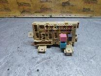 Блок предохранителей 388E4F Toyota Avensis