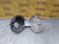 Лючок топливного бака O9MWOU Volkswagen Polo купить с доставкой. Огромный выбор запчастей и марок авто. У нас есть практически все.