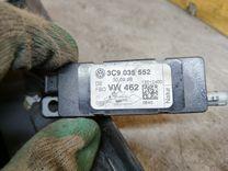 Стекло кузовное боковое левое ZJR81G Volkswagen Passat купить в магазине запчастей бу