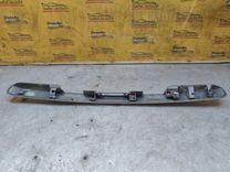 Накладка подсветки номера 1C0ST5 Toyota Avensis купить