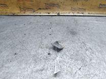 Крепление (крючок) солнцезащитного козырька 8JSYX9 Citroen Xsara купить