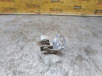 Петля двери задней правой VYPSM2 Ford Fiesta купить на авторазборке