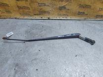 Щеткодержатель (поводок стеклоочистителя, дворник) OUWF0V Toyota Avensis купить в магазине запчастей бу