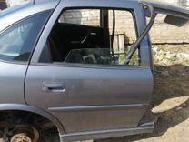Стекло двери задней правой LO3RS3 Opel Vectra