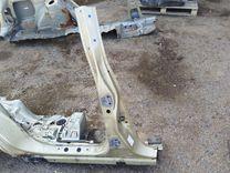 Стойка кузовная центральная правая OWE614 Subaru Forester