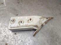 Кронштейн крепления бампера заднего 7HRBLS Ford Mondeo