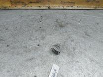 Крепление (крючок) солнцезащитного козырька MKDQ29 Renault Scenic купить