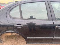 Стекло двери задней правой LHU7X9 Seat Toledo