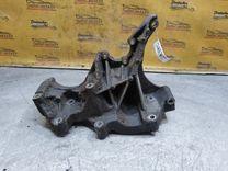 Кронштейн генератора H3A85I Renault Laguna купить в магазине запчастей бу