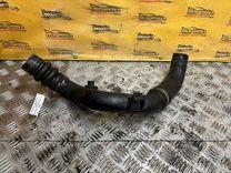 Патрубок интеркулера SJZ8KO Ford Tourneo Connect