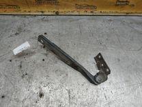 Петля капота правая UL0W0F Audi 100 купить с доставкой