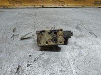 Замок двери задней левой 4YLVAT Peugeot 405