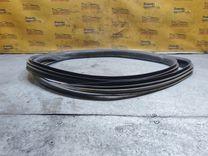 Уплотнитель двери передней левой 2T5JZY Skoda Fabia купить