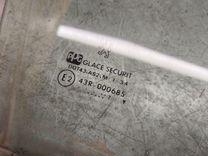 Стекло двери передней правой Z1V7CF Peugeot 406 купить