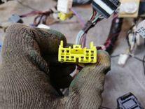 Проводка салона AQ2K7U Toyota Avensis Verso - Фото 19