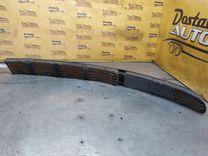 Заглушка (решетка) в бампер передний YLYJK8 Volkswagen Passat купить с доставкой