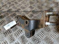 Кронштейн двигателя 76YEGP Kia Shuma - Фото 1