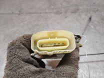 Замок двери передней левой 0J01YV Toyota Yaris Verso - Фото 3