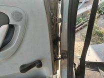 Петля двери задней левой 5VD4N5 Skoda Roomster