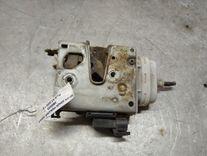 Замок двери передней правой M6982G Audi A3 - Фото 1