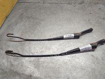 Щеткодержатель (поводок стеклоочистителя, дворник) V9D12Q Volkswagen Passat - Фото 1